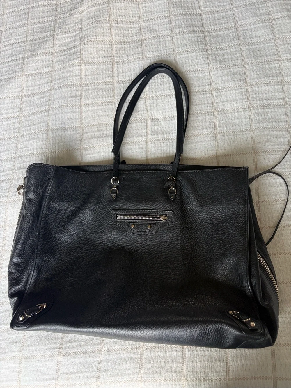 Balenciaga Papier B4 Zip Around Classic Studs Bag Leather